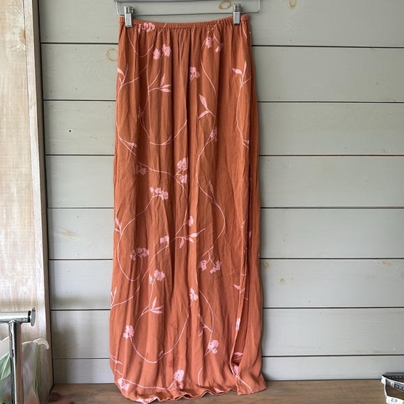 Billabong Love Trip Skirt – Rust Floral – Size Small - Picture 2 of 5